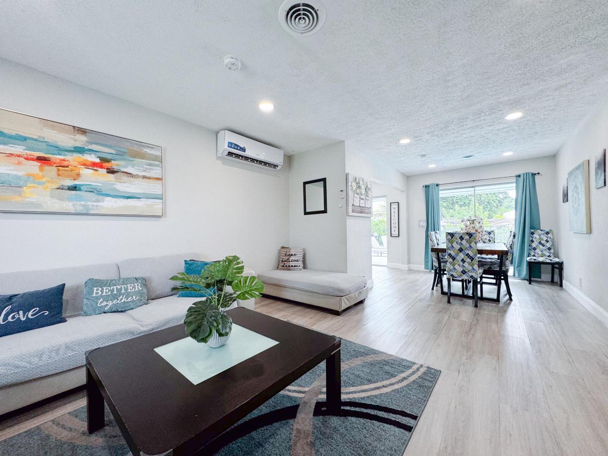 Tropical Villa Pool Courtyard & Garden View Fort Lauderdale Bagian luar foto